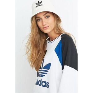 ADIDAS Mesh Bucket Hat White and Black Unisex - NEW
